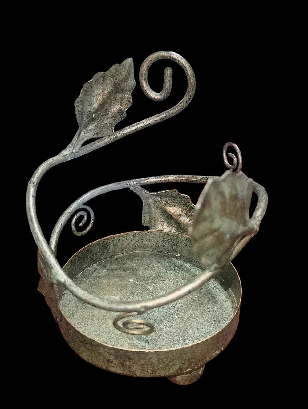 Set of 2 Pier 1 Imports Metal Verdigris Ivy Leaf Candle Holders Pillar base